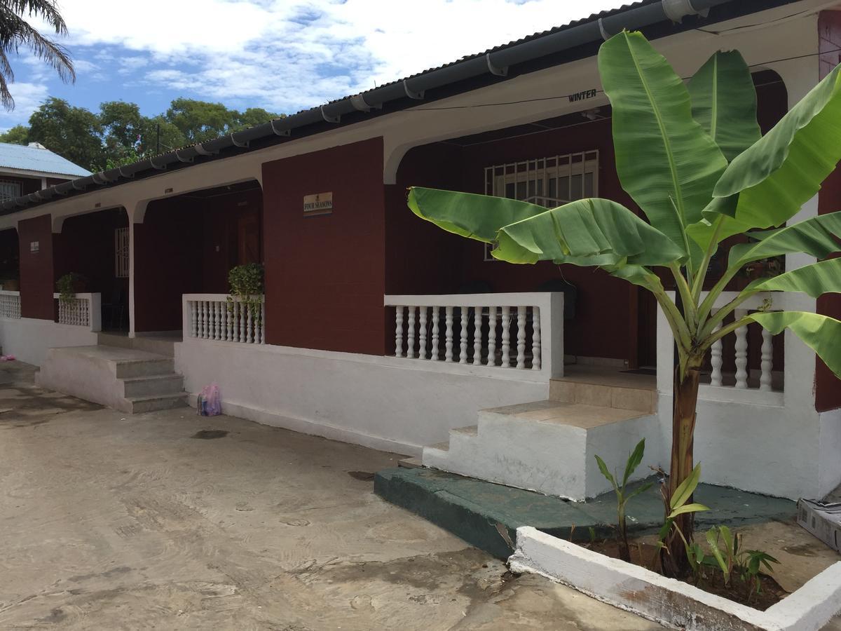 The Family Kingdom Resort Freetown Exterior photo
