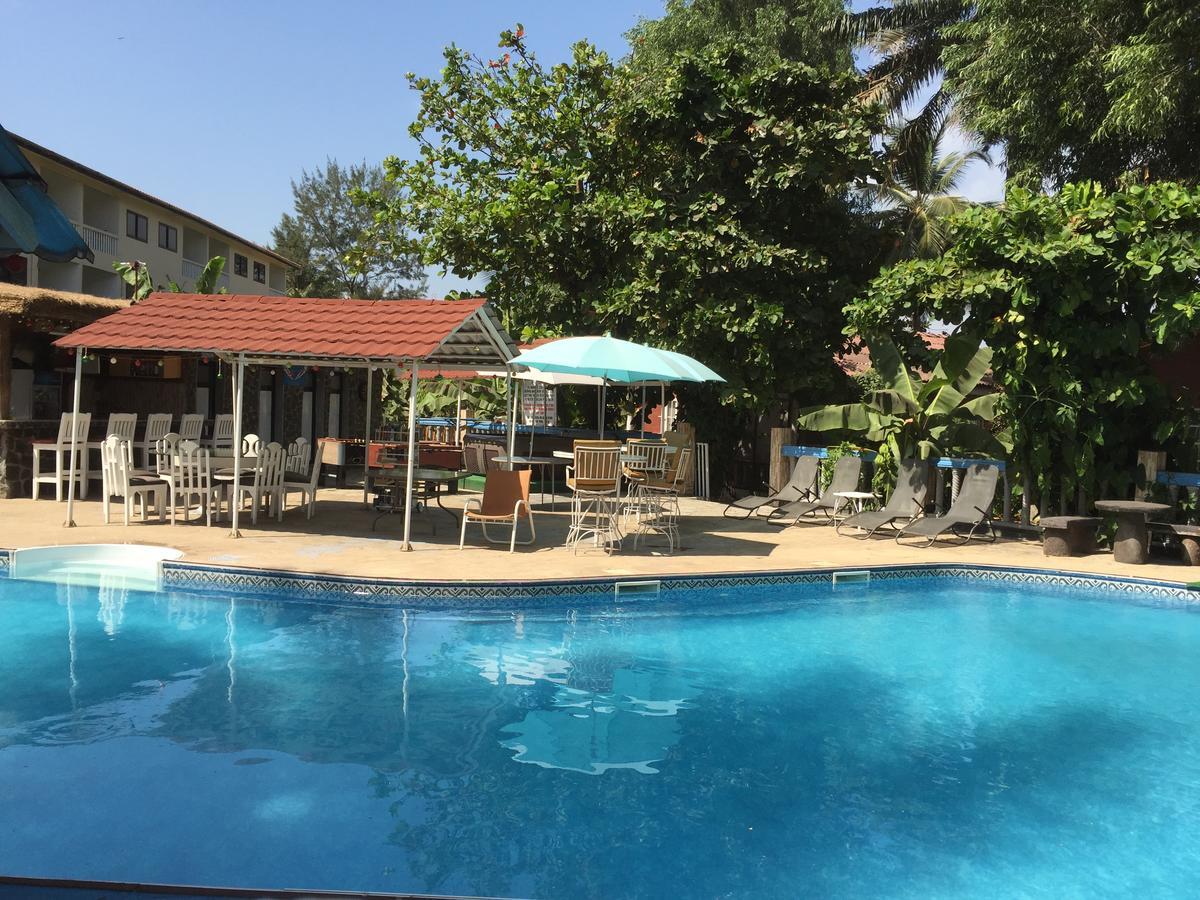 The Family Kingdom Resort Freetown Exterior photo